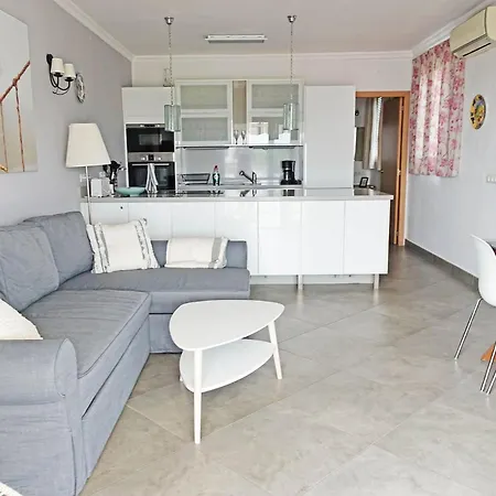 Palmas 15b, Oasis De Capistrano * نيرخا
