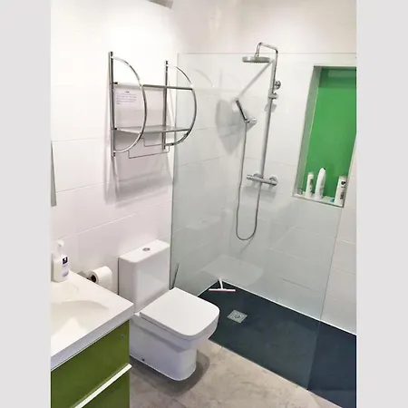 Palmas 15b, Oasis De Capistrano * نيرخا